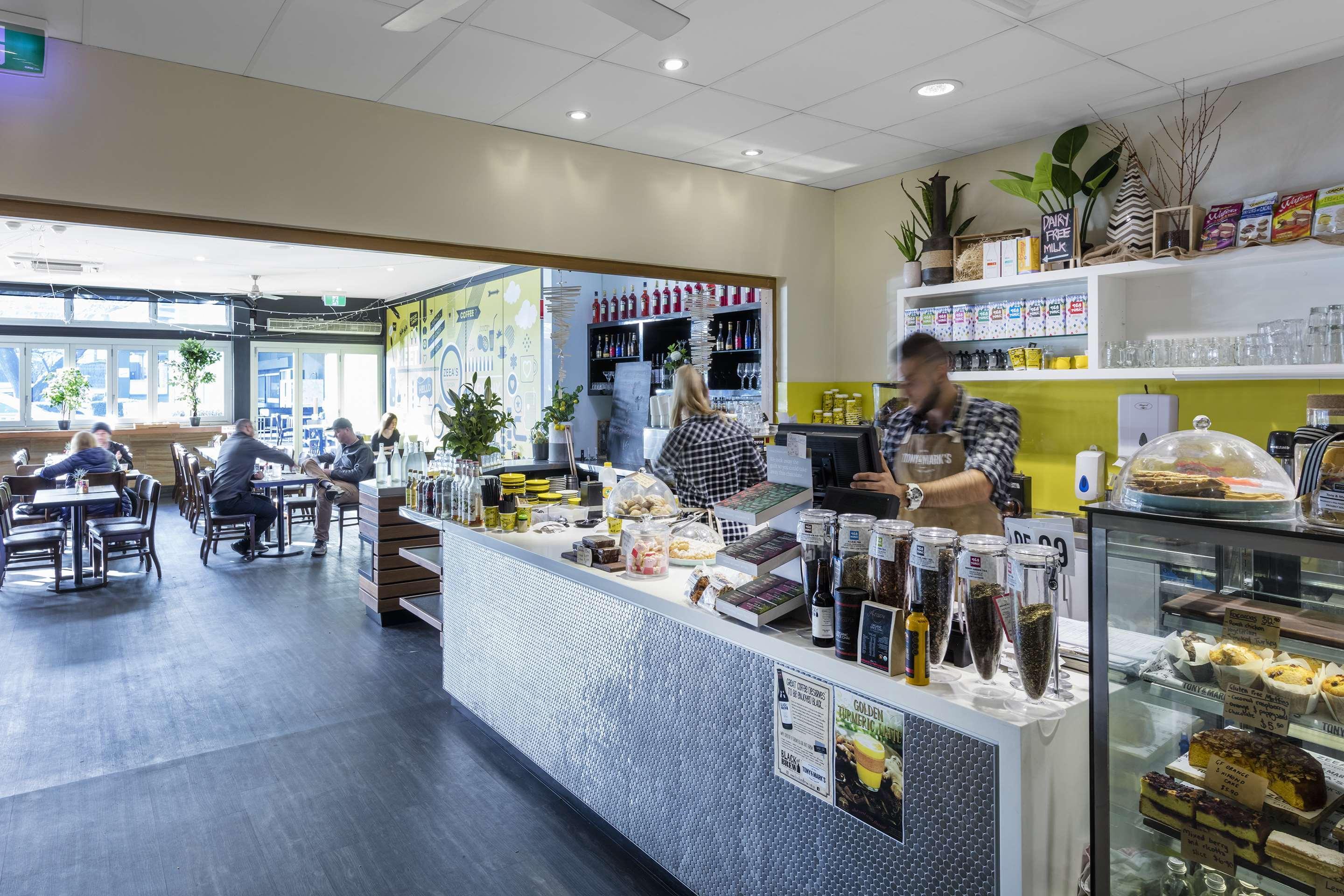 Best Western Plus Service Inn & Suites Lethbridge Eksteriør bilde