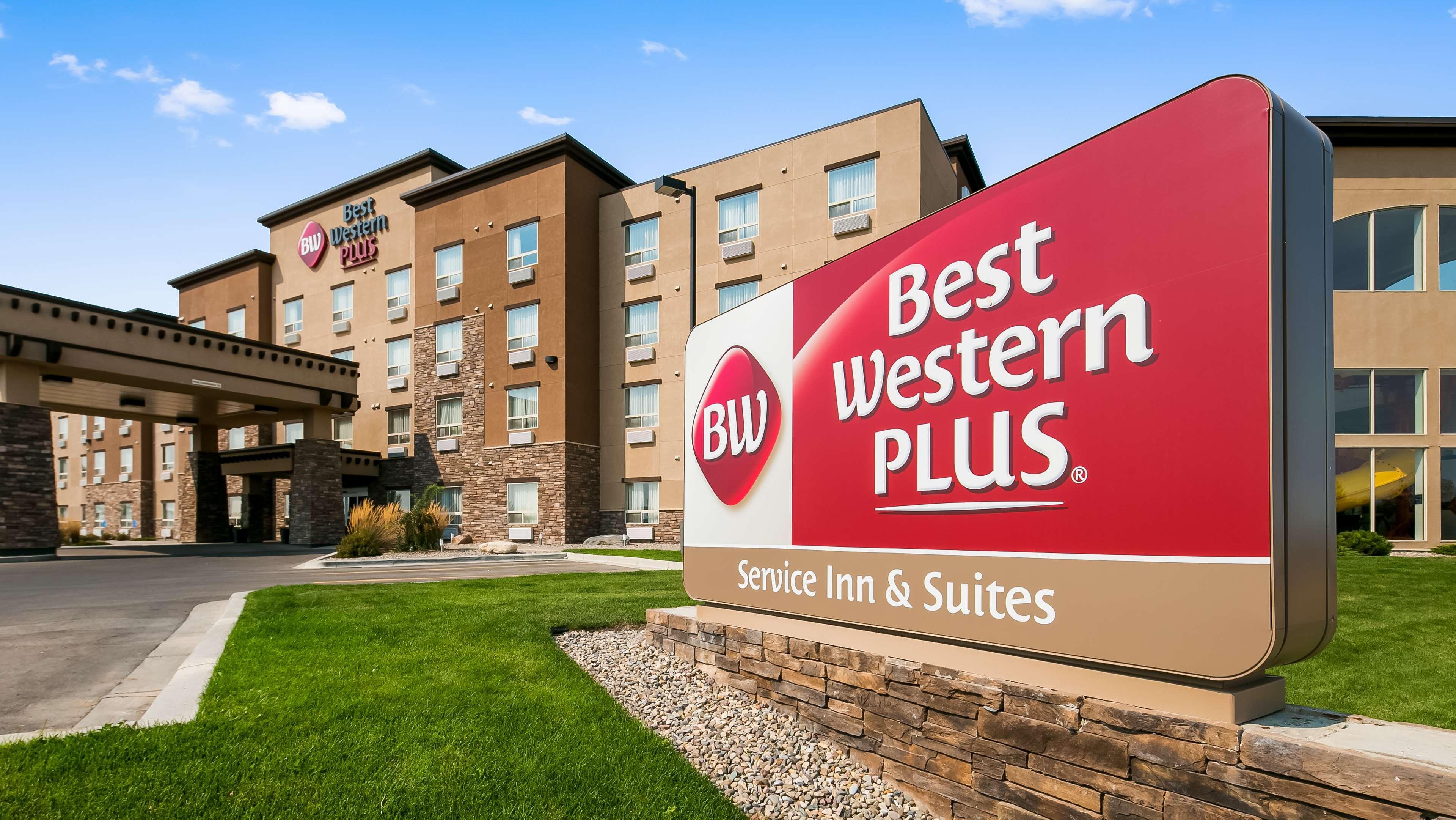 Best Western Plus Service Inn & Suites Lethbridge Eksteriør bilde