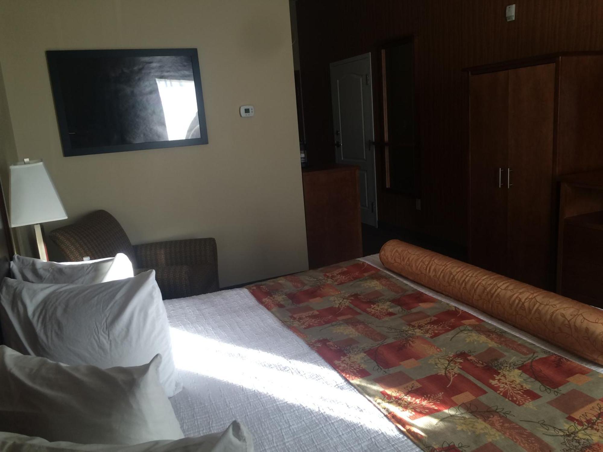 Best Western Plus Service Inn & Suites Lethbridge Eksteriør bilde