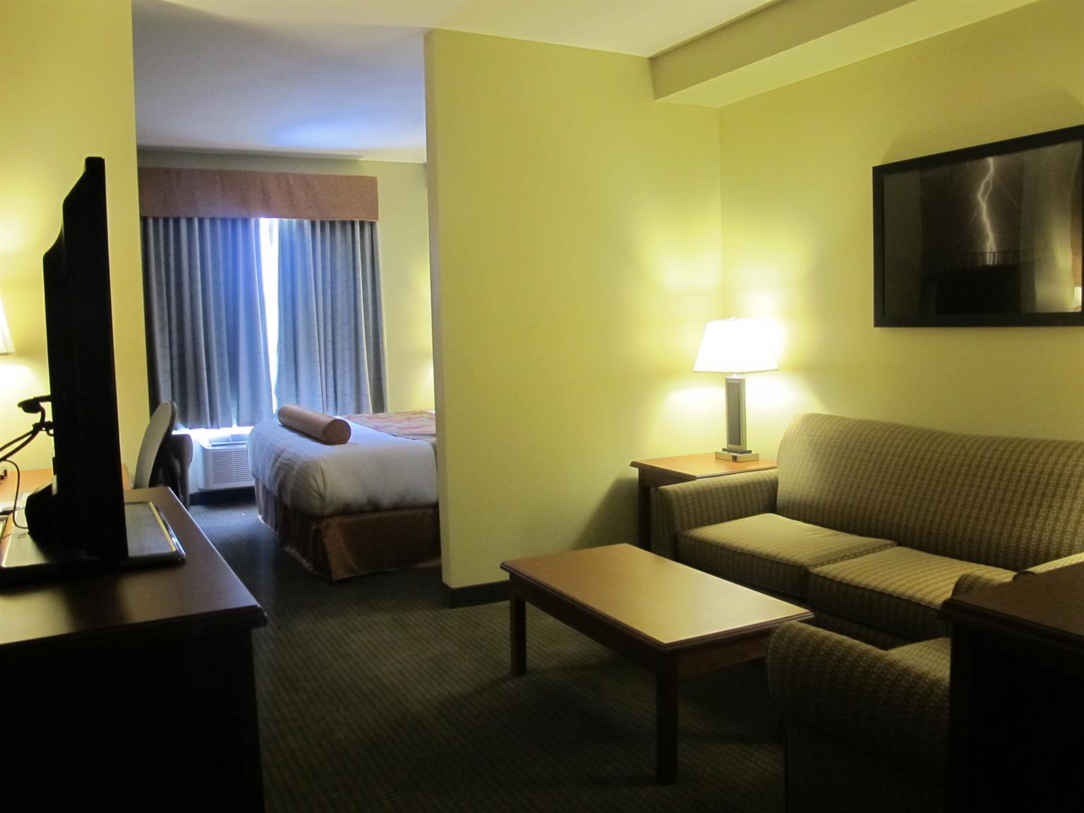 Best Western Plus Service Inn & Suites Lethbridge Eksteriør bilde